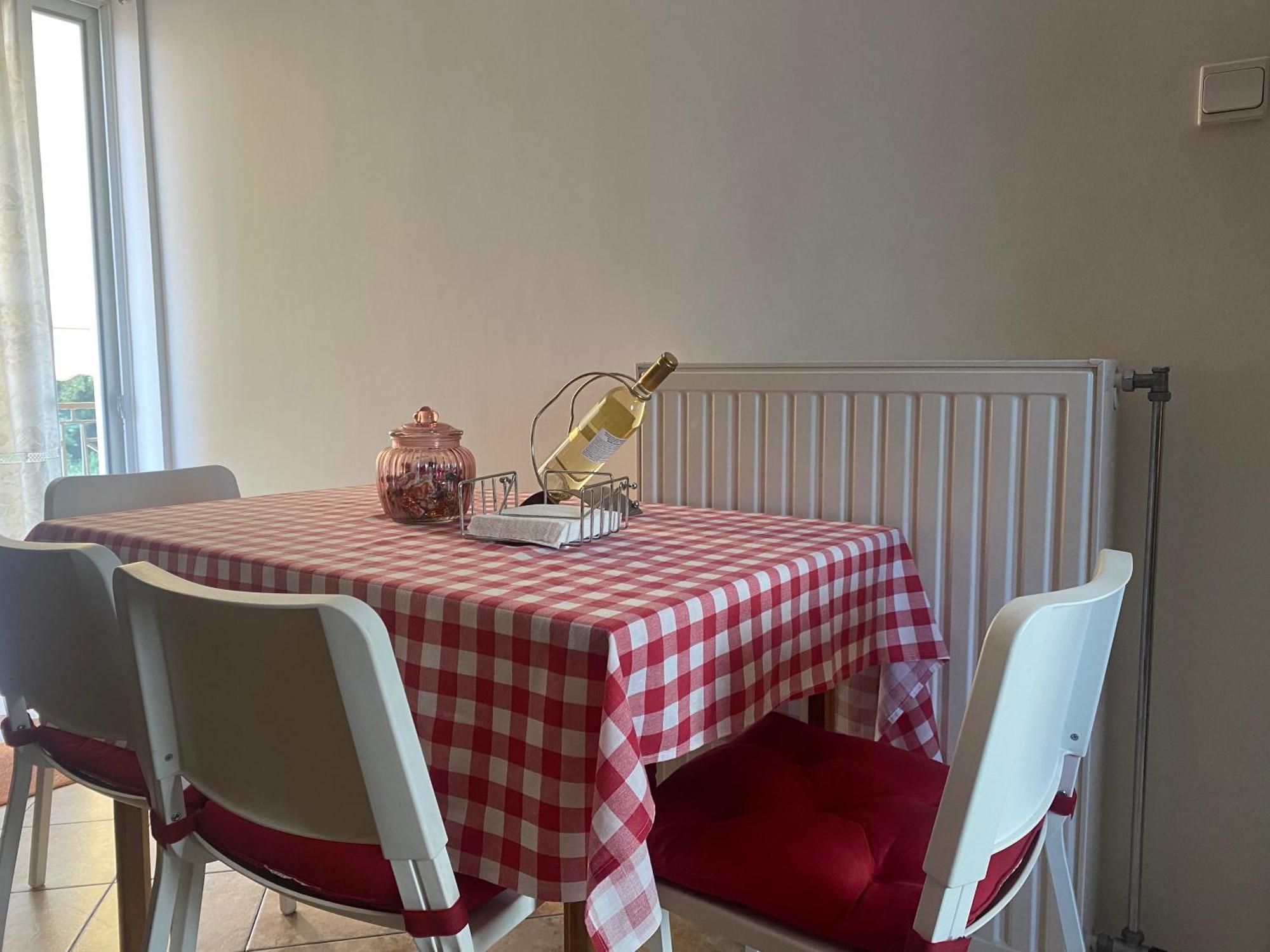 Cozy & Quiet City Apartment Трикала Экстерьер фото