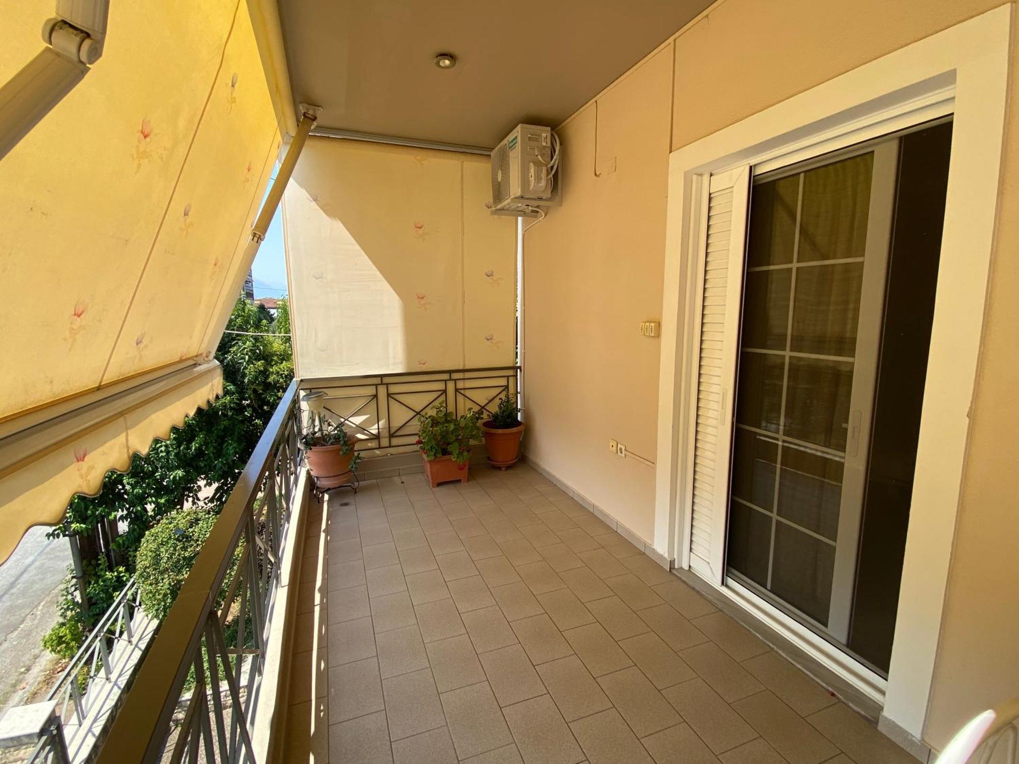 Cozy & Quiet City Apartment Трикала Экстерьер фото