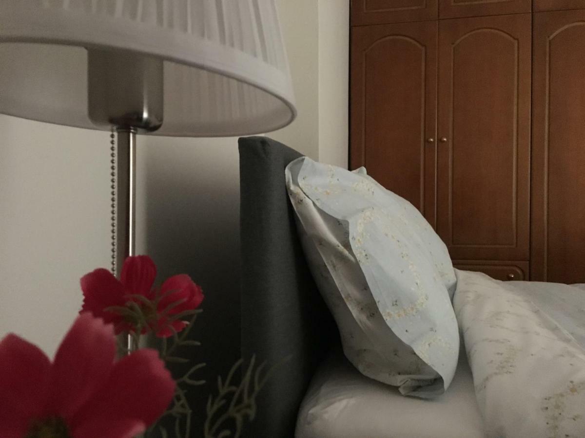 Cozy & Quiet City Apartment Трикала Экстерьер фото